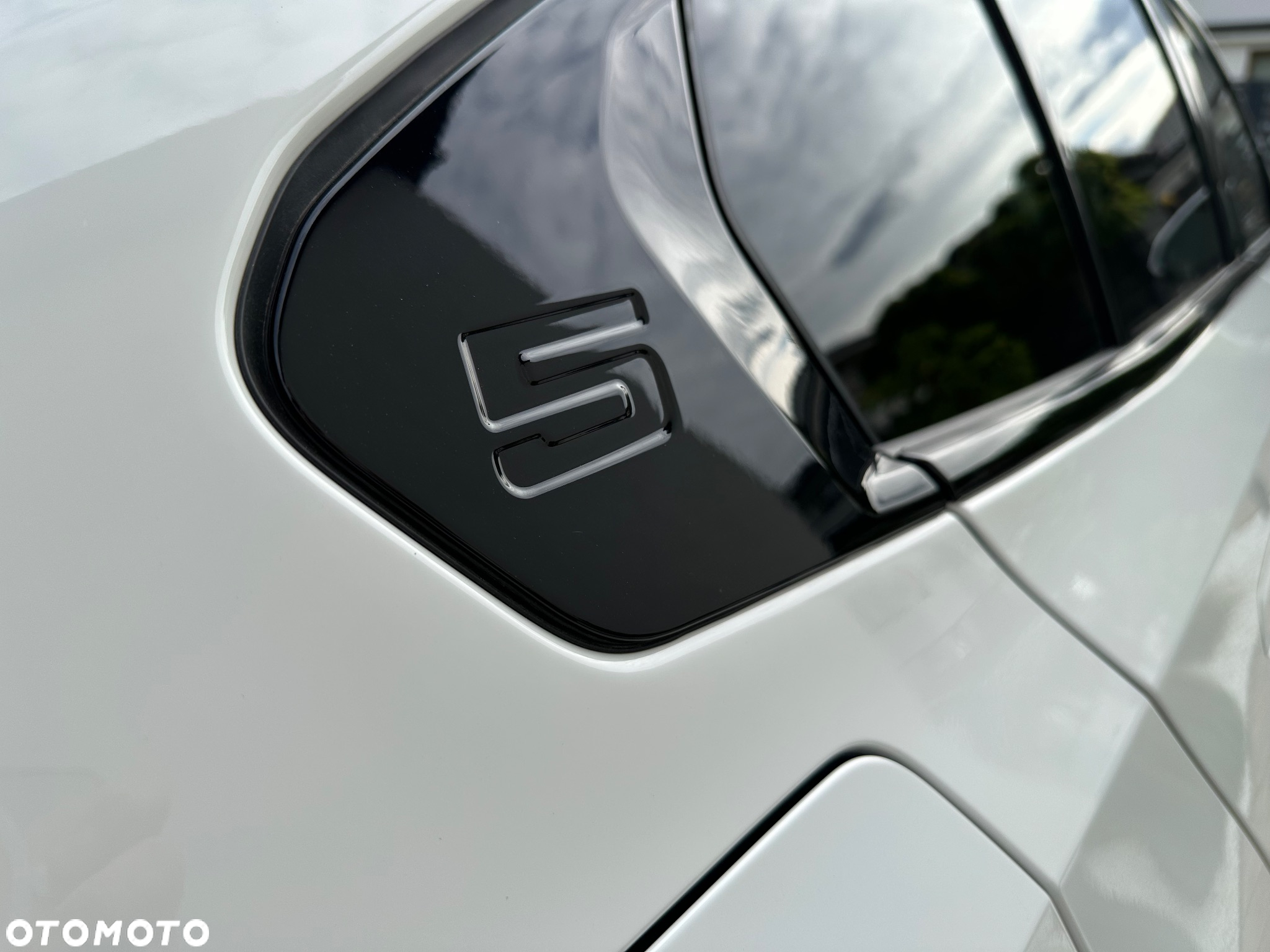 BMW Seria 5 - 32