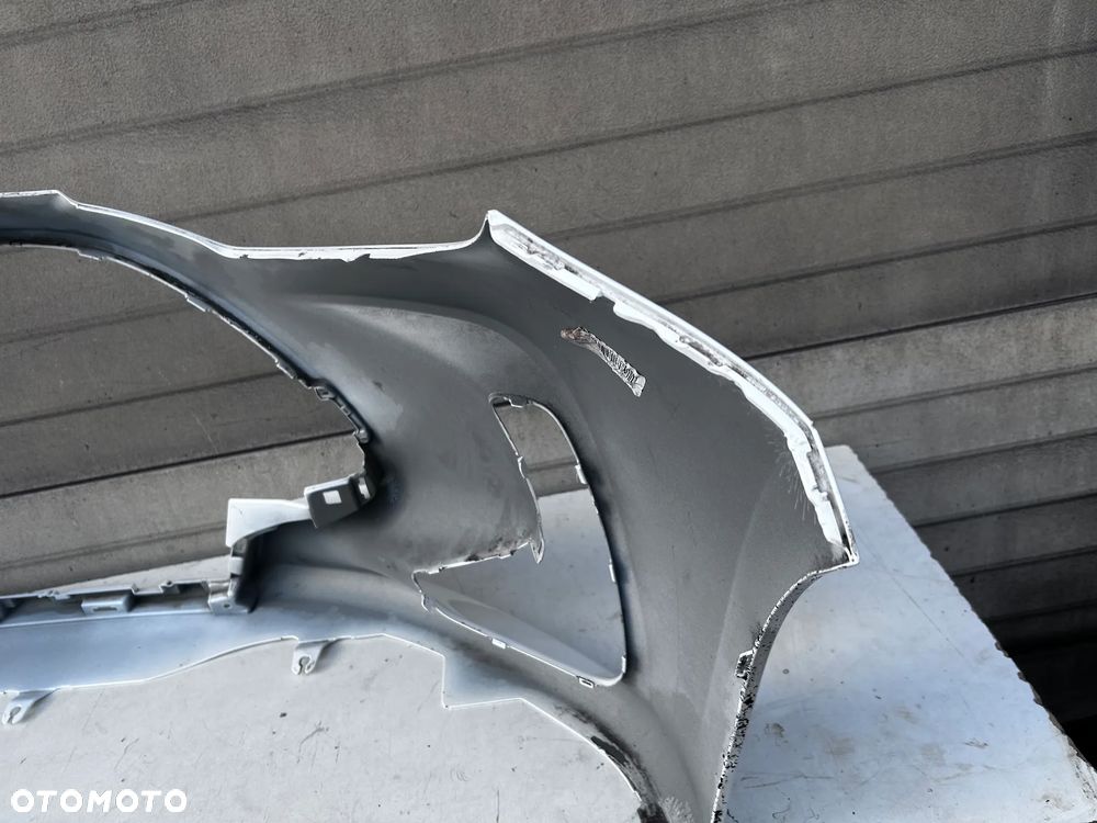 TOYOTA YARIS IV 4 ZDERZAK PRZEDNI PRZÓD ORYGINALNY BIAŁY - 4