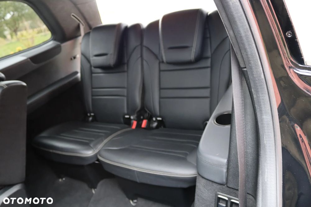Mercedes-Benz GL 63 AMG - 32