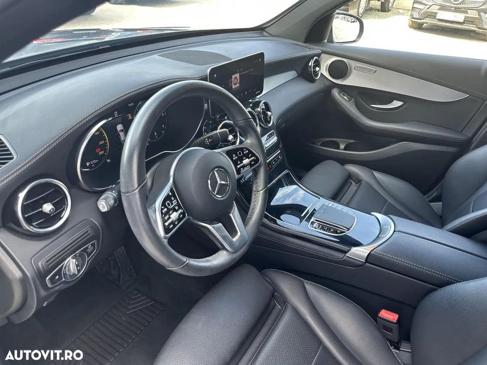 Mercedes-Benz GLC Coupe 220 d 4MATIC - 10