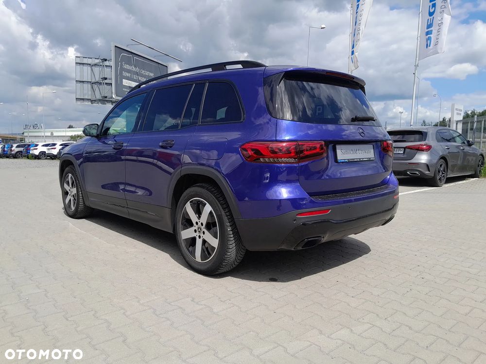 Mercedes-Benz GLB 250 4-Matic Progressive 8G-DCT - 4