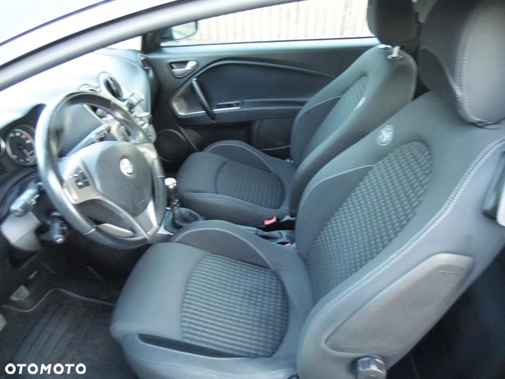 Alfa Romeo Mito 1.4 16V Turismo - 24