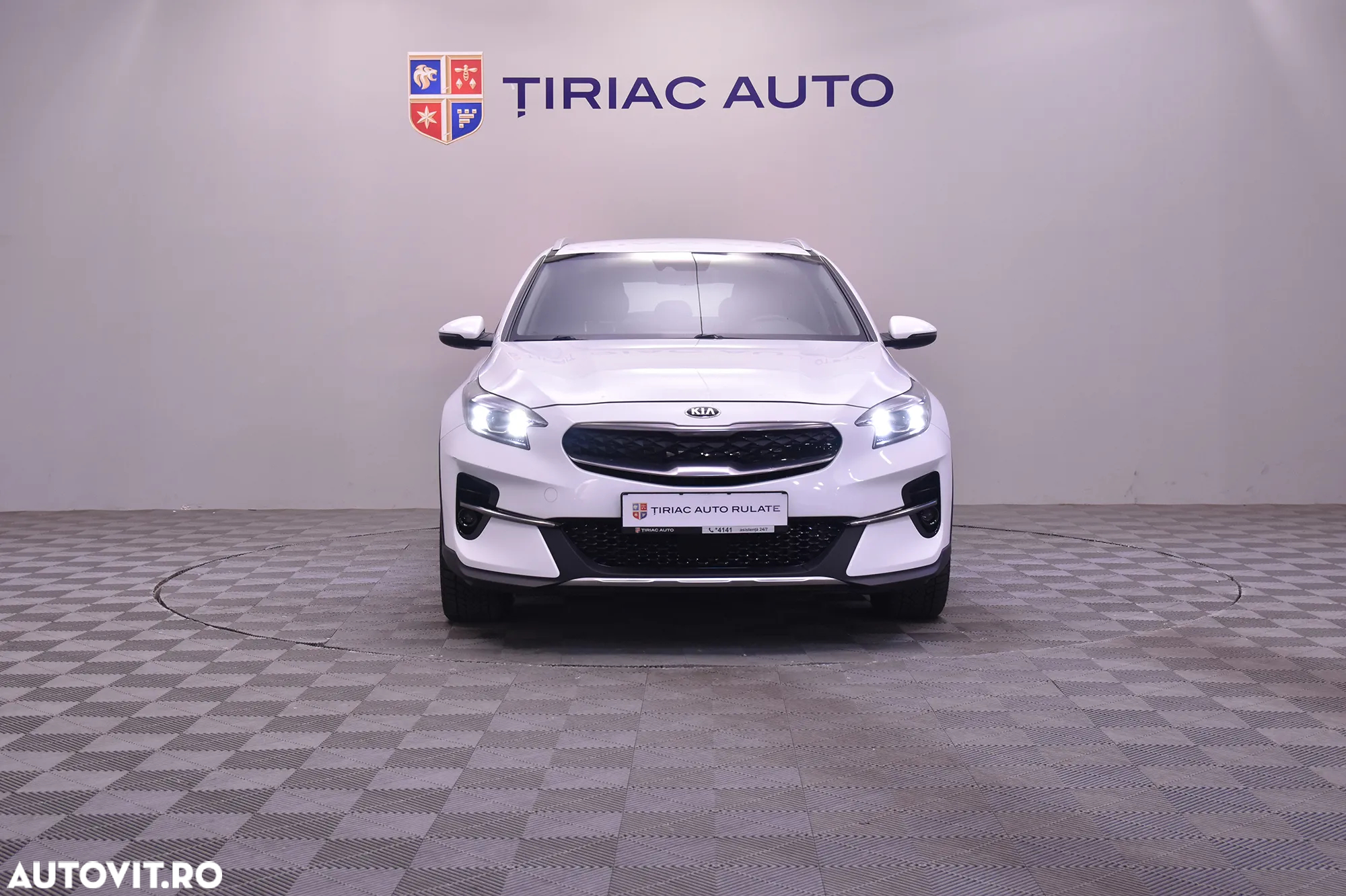 Kia XCeed - 8