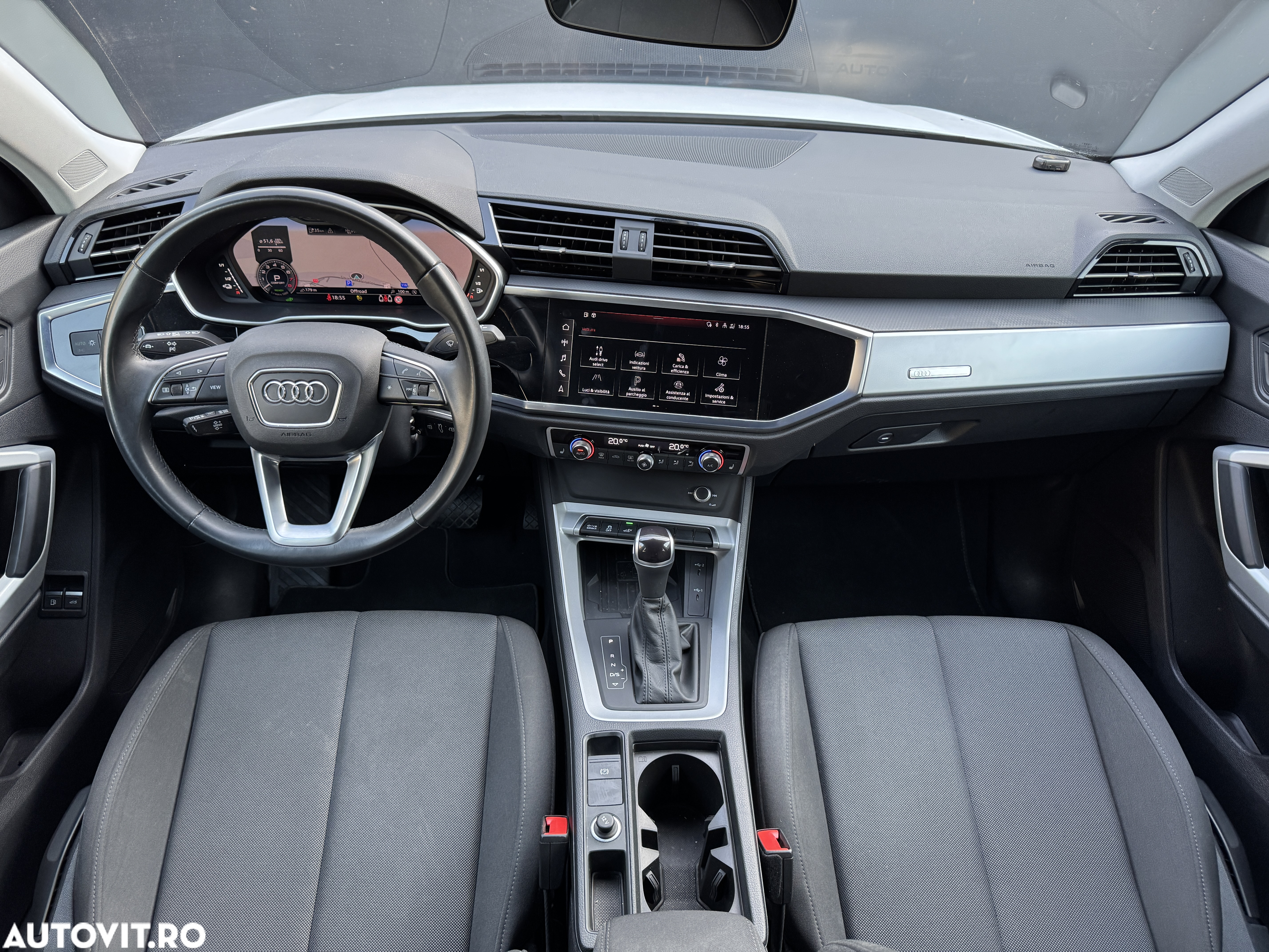 Audi Q3 45 TFSIe S tronic - 7