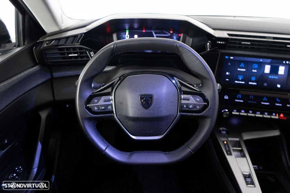 Peugeot 308 SW 1.2 PureTech Allure EAT8 - 28