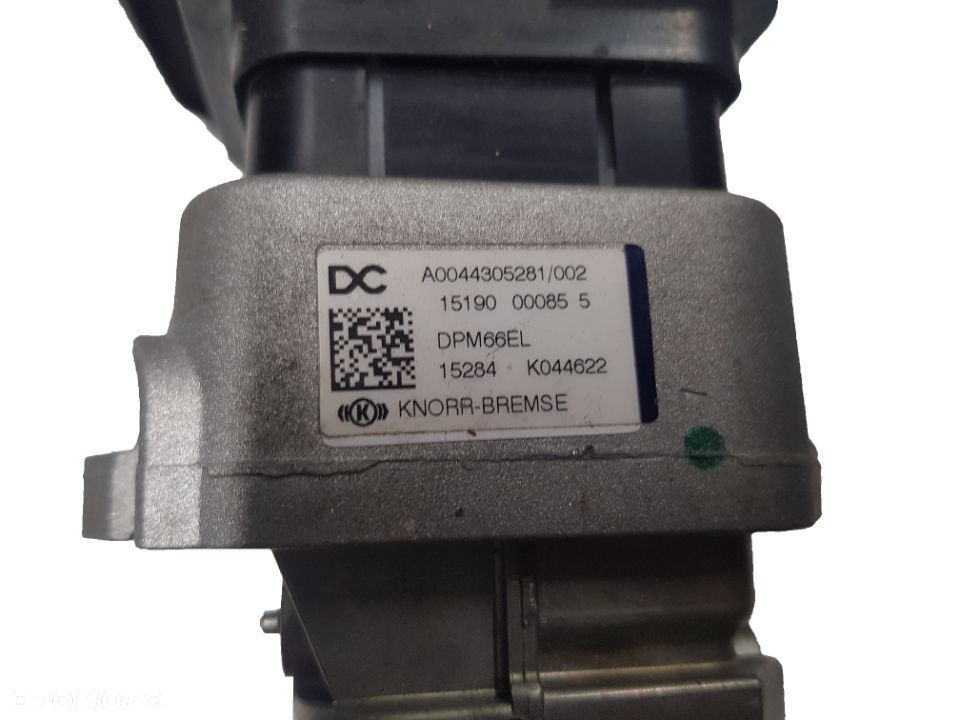 DŹWIGNIA LEWAREK HAMULCA RĘCZNEGO MERCEDES ACTROS MP4 EURO 5 E6 A0044305281 K044622 - 3
