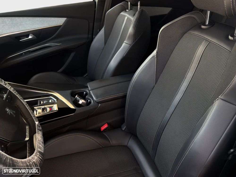 Peugeot 3008 - 15