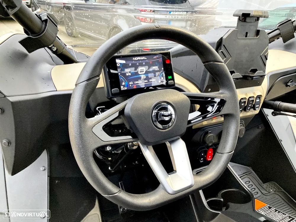 CF Moto Z Force 1000 Sport R - 11