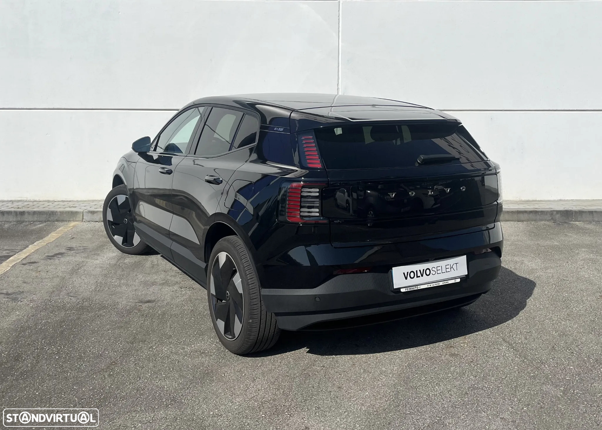 Volvo EX30 69 kWh Single Motor Extended Range Plus - 5