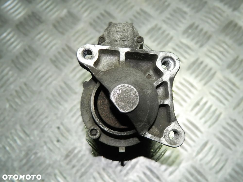 Renault Megane II III Scenic II rozrusznik 1.4 1.6 / 1.9 DCI - 1