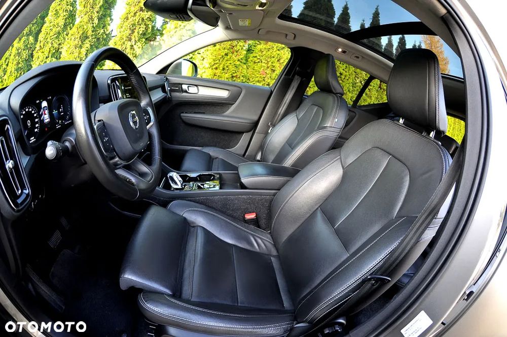 Volvo XC 40 T5 Recharge DKG Inscription Expression - 23