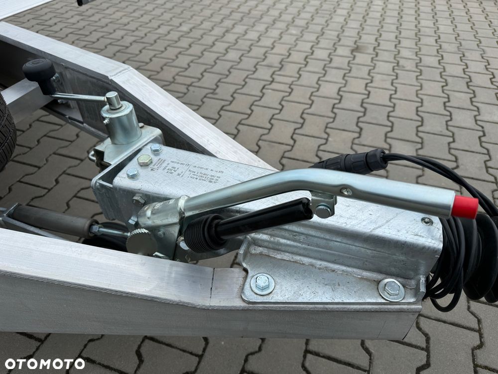 Gromex laweta aluminiowa | 850x210cm | DMC 3500kg | platforma na 2 auta | 3 osie AL-KO | OŚWIETLENIE LED - 8