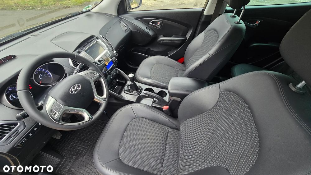 Hyundai ix35 2.0 4WD Premium - 13