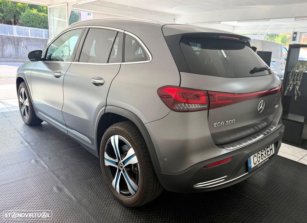 Mercedes-Benz EQA 300 4Matic - 7