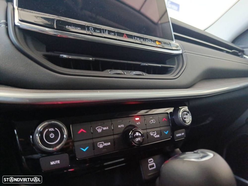 Jeep Compass 1.5 TG e-Hybrid Limited DCT - 20