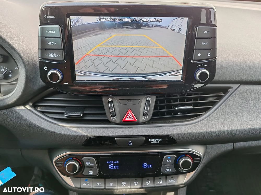 Hyundai i30 1.4 T-GDi 140CP 5DR Exclusive - 12