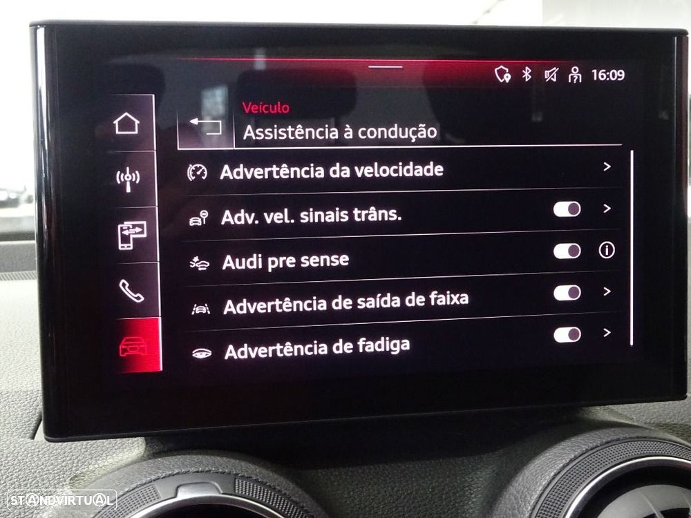 Audi Q2 30 TDI Advanced - 22