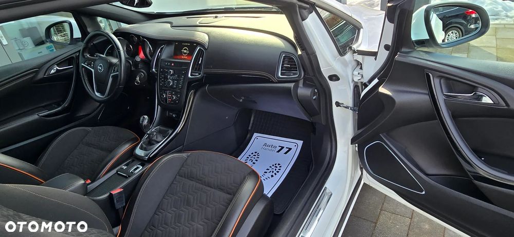 Opel Cascada 1.4 T Cosmo S&S EU6 - 32