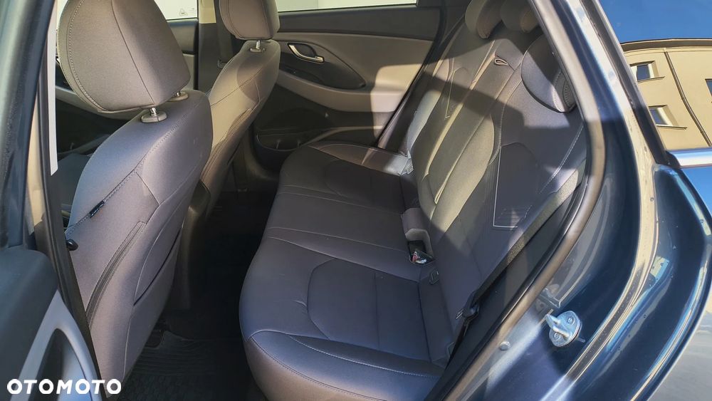 Hyundai i30 1.5 T-GDI 48V Smart - 10