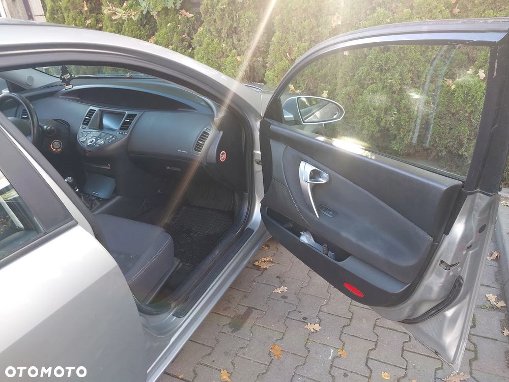 Nissan Primera - 12