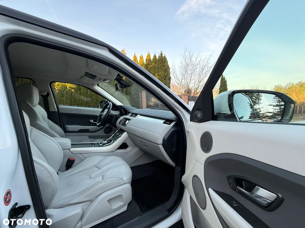 Land Rover Range Rover Evoque - 26