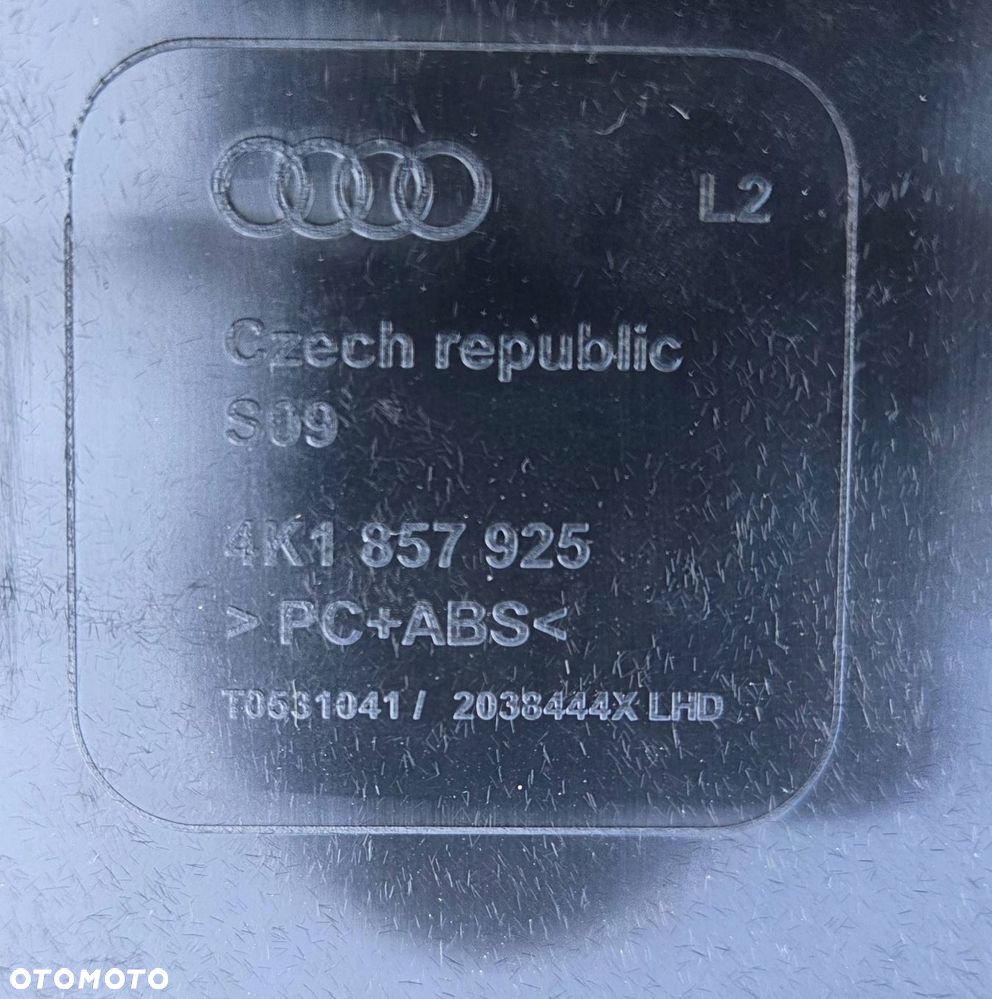 audi rs6 rs7 a6 a7 s6 s7 c8 4k schowek deski 4k1857925 - 3