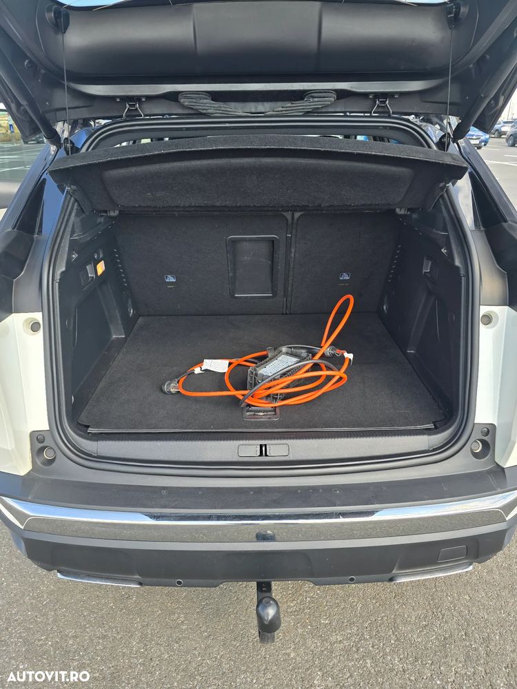 Peugeot 3008 225 e-EAT8 GT - 10