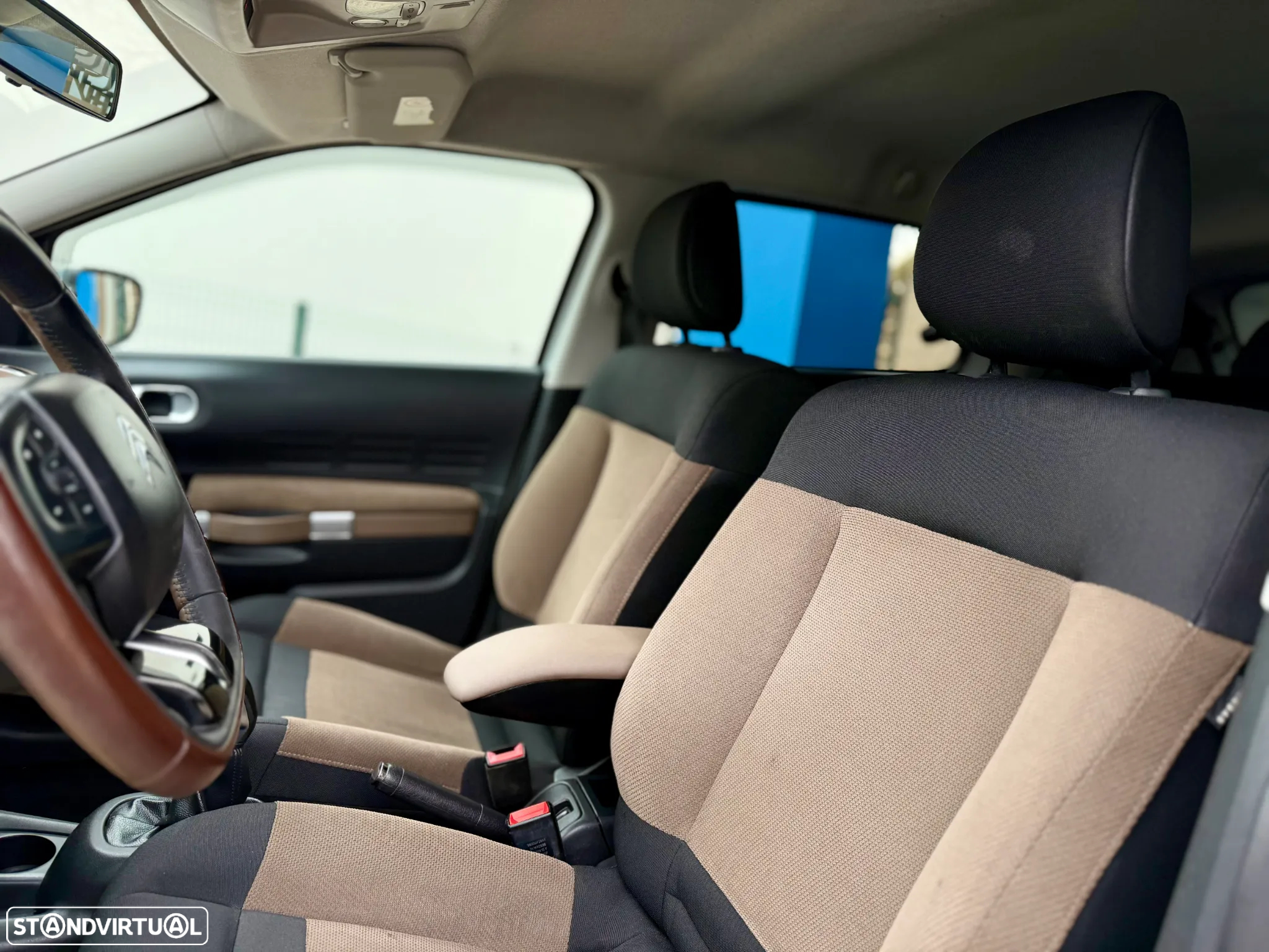 Citroën C4 Cactus 1.2 PureTech Shine - 13