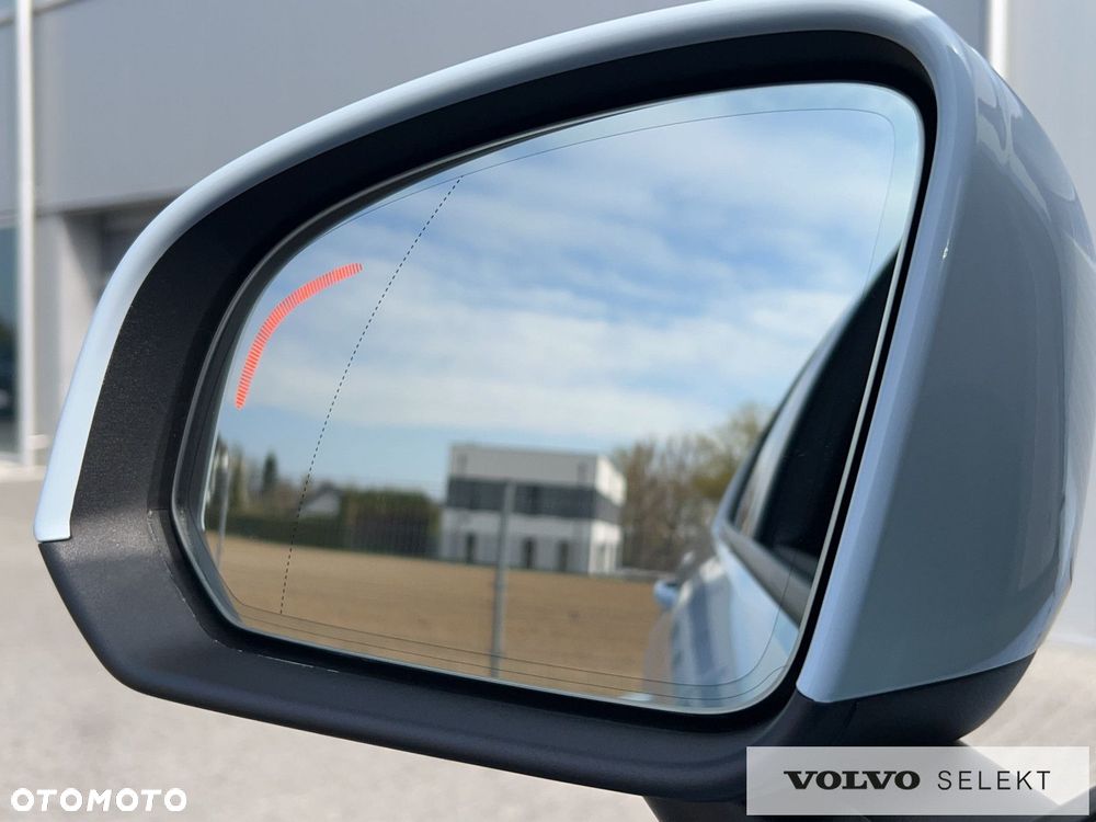 Volvo XC 40 B3 B DKG Core - 25