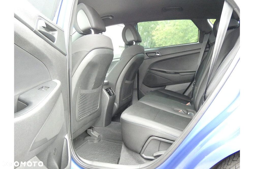 Hyundai Tucson 1.7 CRDI BlueDrive GO Plus 2WD DCT - 12