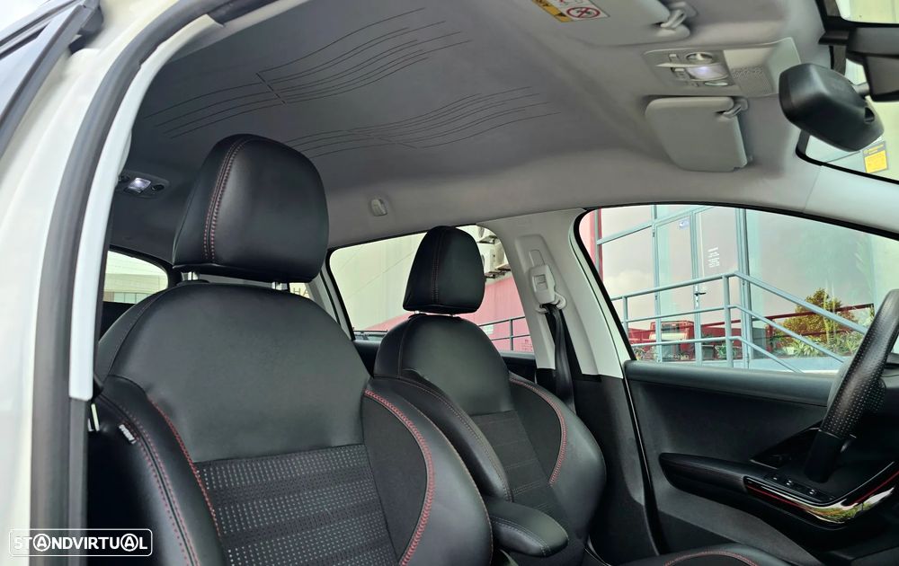 Peugeot 2008 PureTech 110 Stop&Start GT-Line Edition - 23