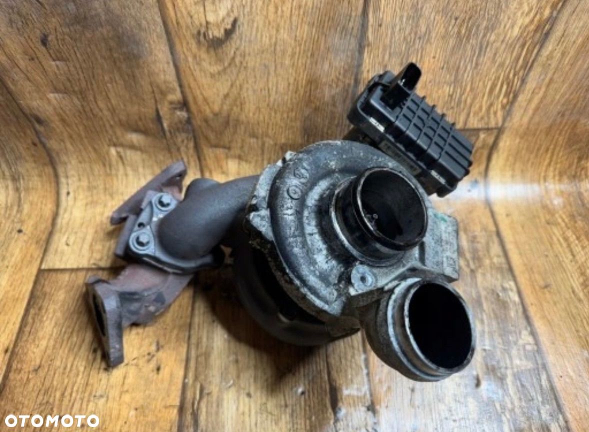 JEEP COMMANDER XK 3.0 4.7 5.7 TURBINA SPRĘŻARKA POMPA WTRYSKOWA POMPA WSPOMAGANIA WTRYSKI KOLEKTOR ALTERNATOR POMPA WODY CEWKI - 1