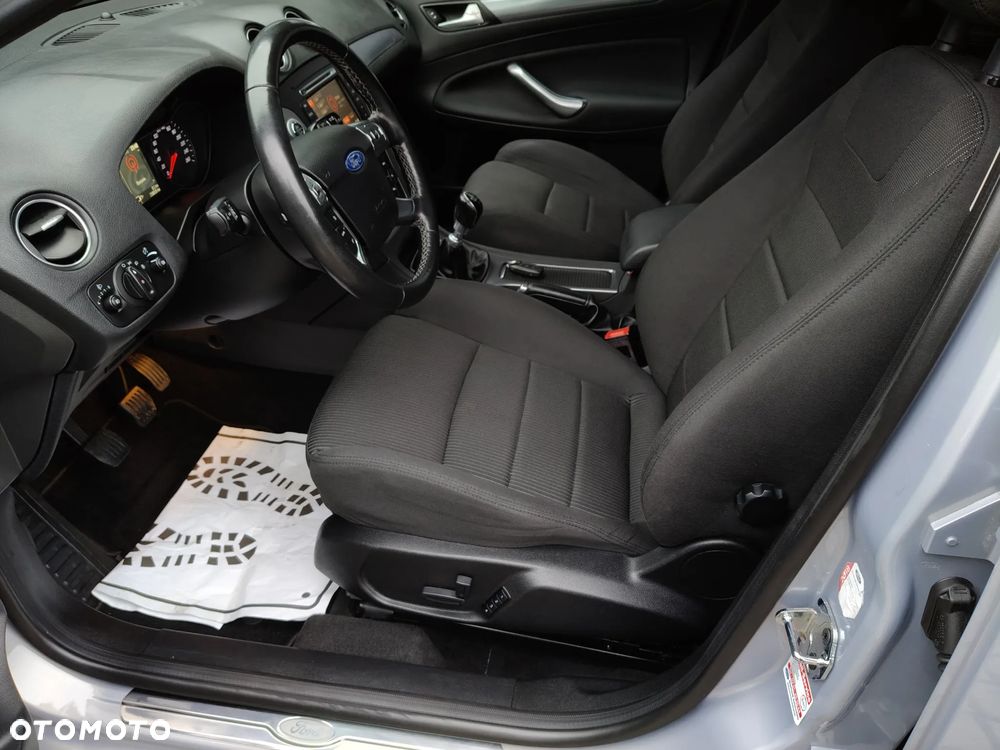 Ford Mondeo 2.0 TDCi Titanium X - 25