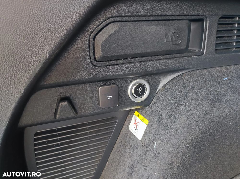 Ford Kuga 2.5 Duratec PHEV Titanium X - 20