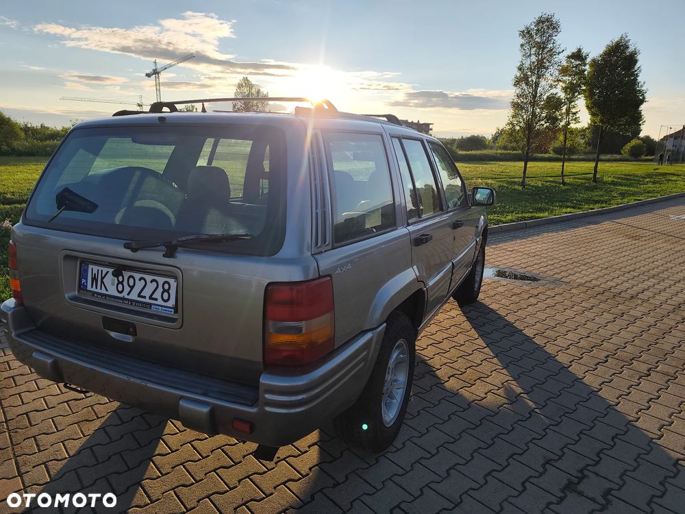 Jeep Grand Cherokee - 6