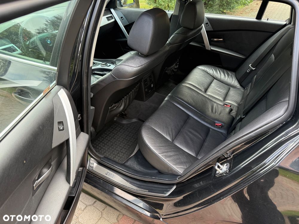 BMW Seria 5 530xd - 9