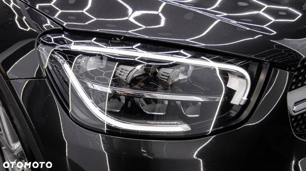 Mercedes-Benz GLC 200 4-Matic - 11