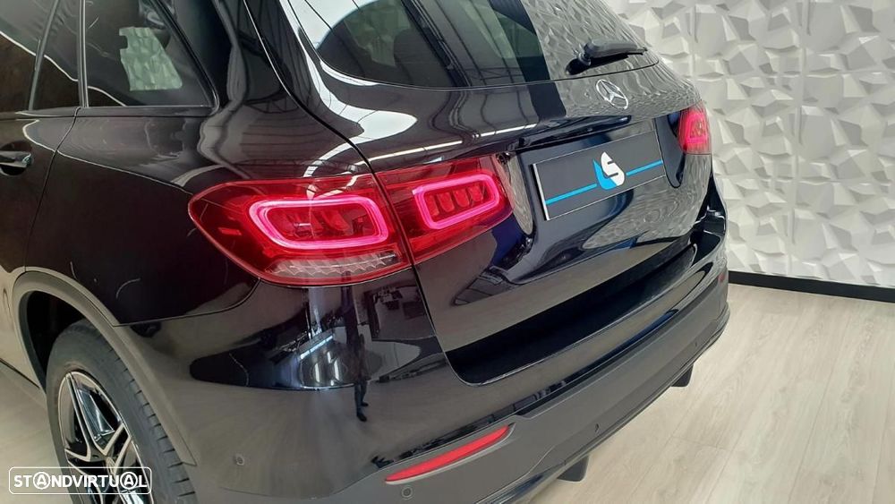 Mercedes-Benz GLC 300 e 4Matic - 13