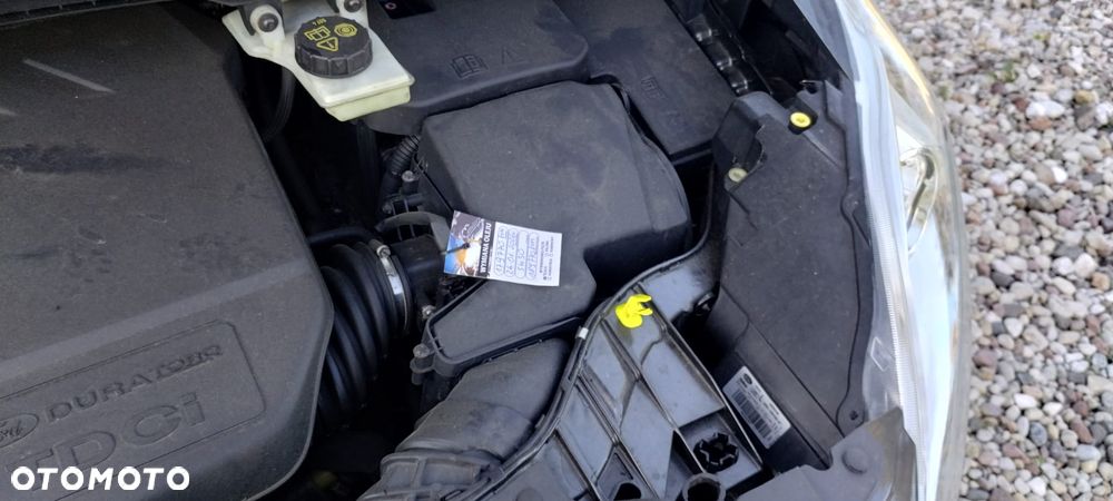 Ford Grand C-MAX 1.6 TDCi Titanium - 32