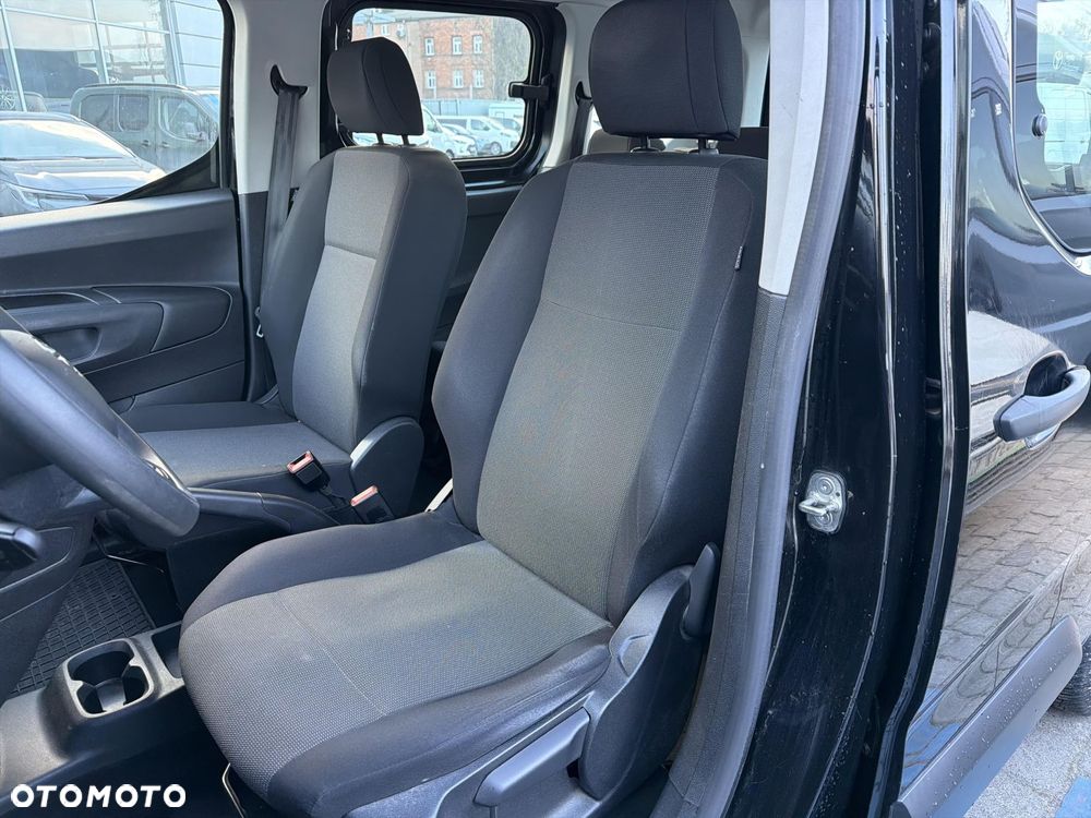 Toyota Proace City Verso 1.5 D-4D Combi - 21