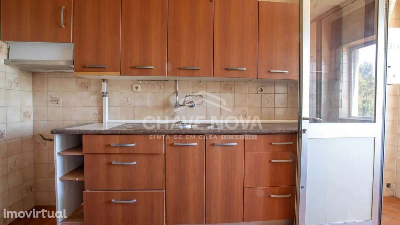 T2 c/ Arrumos em Santa Marinha, Vila Nova de Gaia - Grande imagem: 3/33