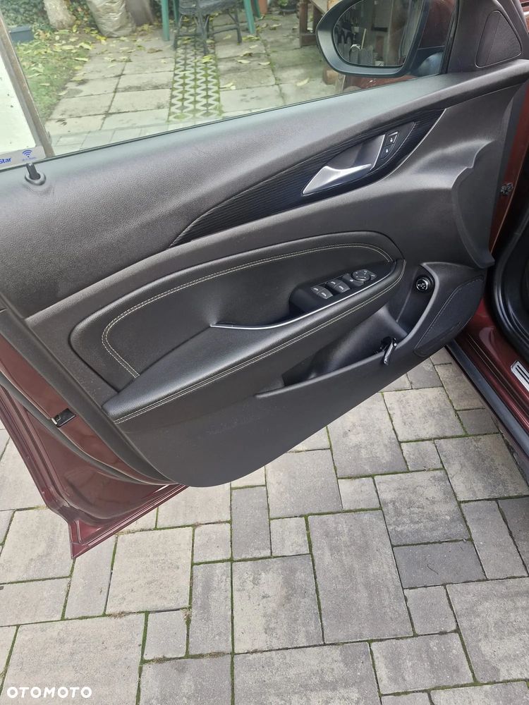 Opel Insignia - 20
