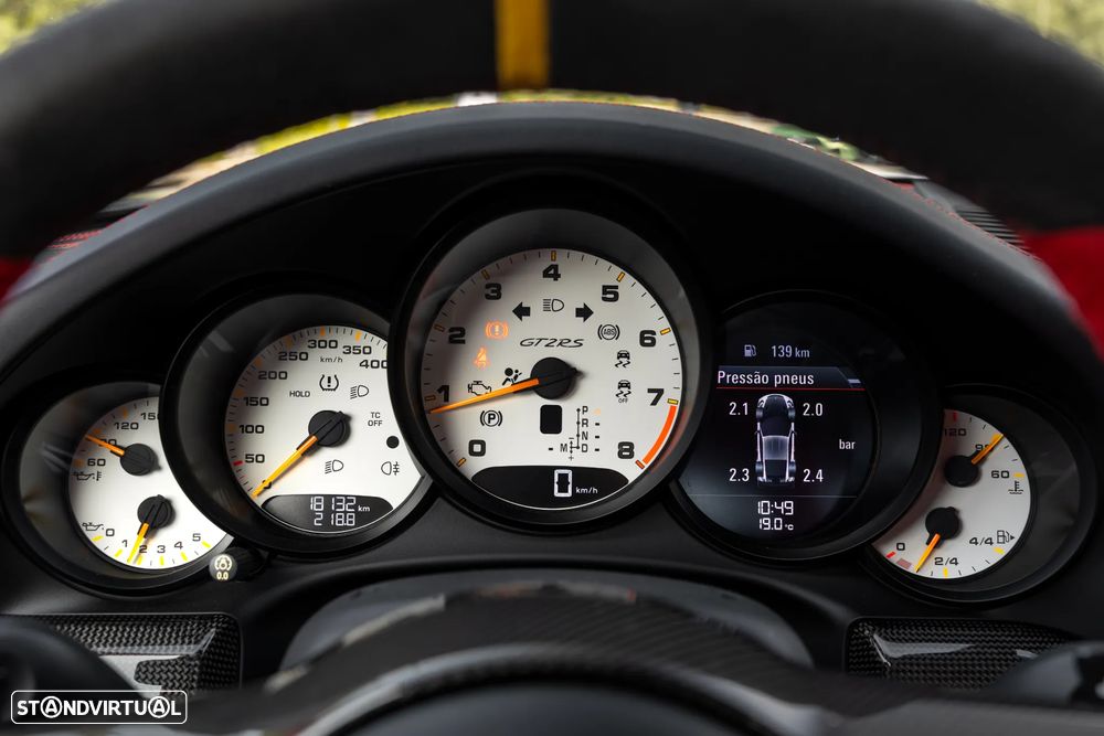 Porsche 911 (991) GT2 RS - 21