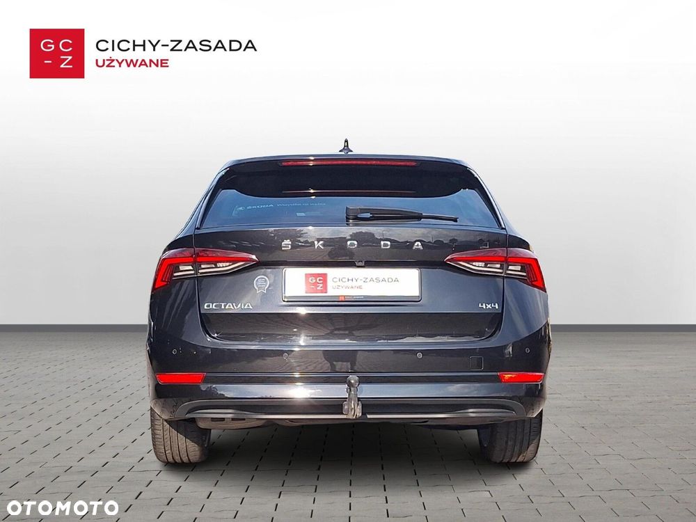 Skoda Octavia 2.0 TDI 4x4 Style DSG - 4