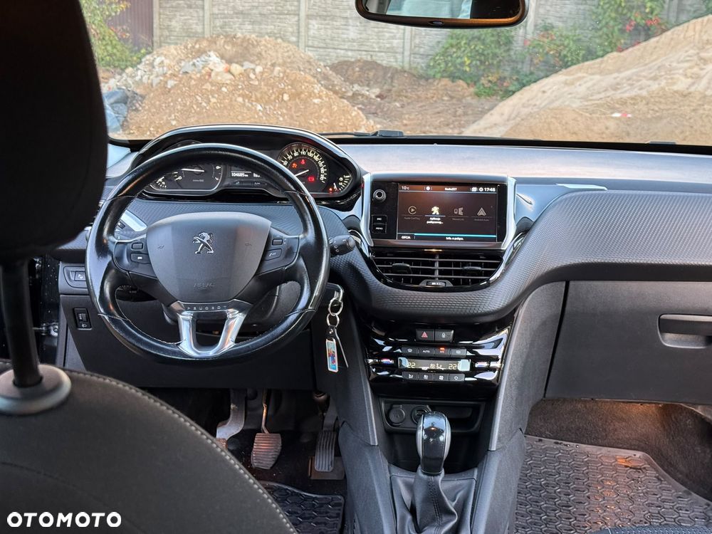 Peugeot 208 PureTech 82 Allure - 6