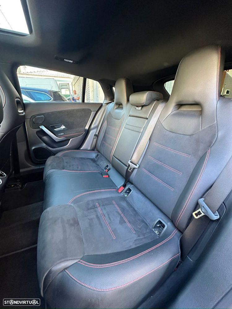 Mercedes-Benz CLA 250 - 12