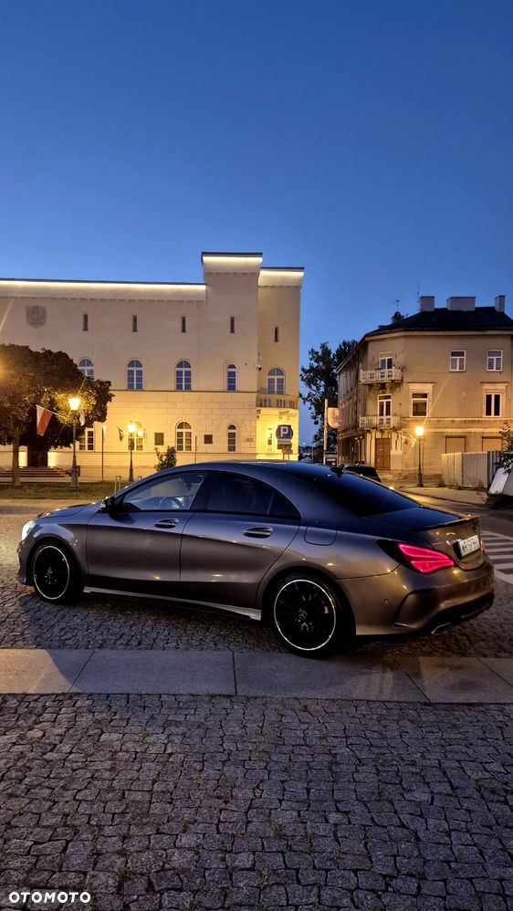 Mercedes-Benz CLA - 1