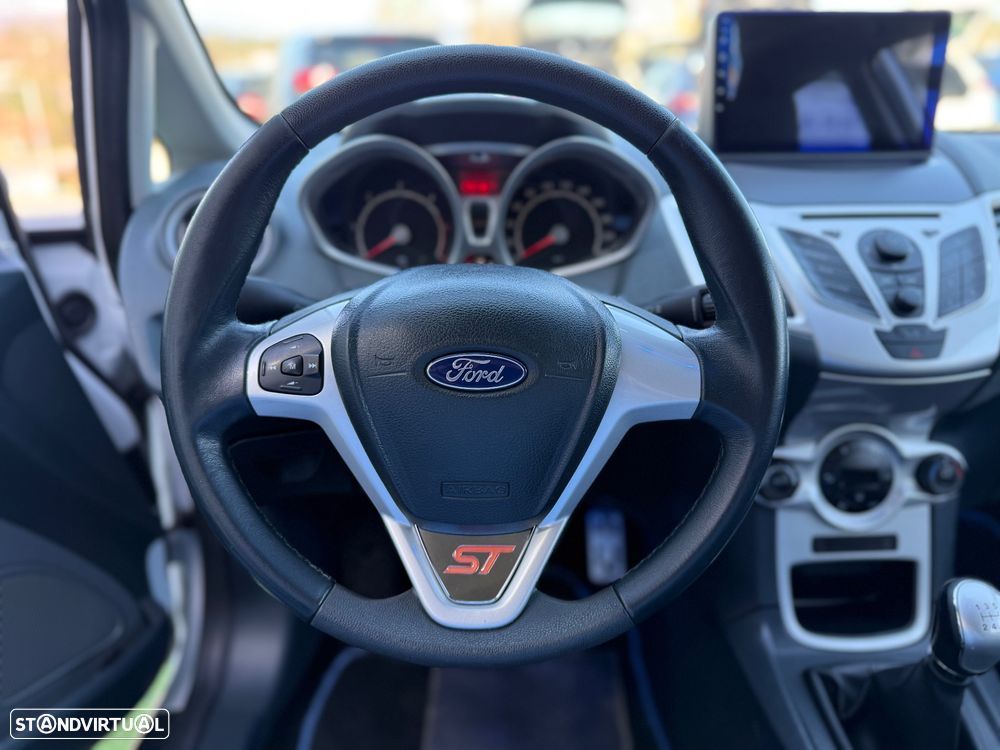Ford Fiesta 1.4 TDCI Titanium - 7