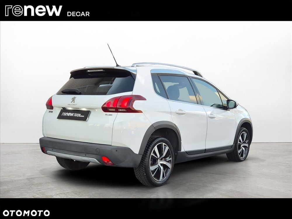 Peugeot 2008 1.6 BlueHDi Allure S&S - 5