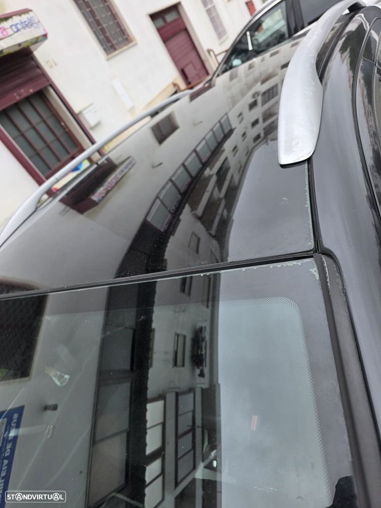 Peugeot 407 SW 1.6 HDi SE Navteq - 15